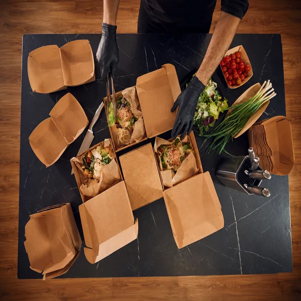 Paper Food Packaging & Tableware